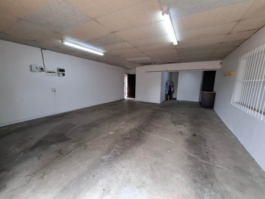 4 Bedroom Property for Sale in Park West Free State